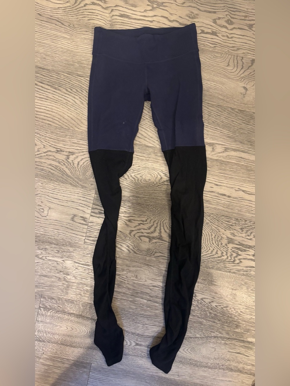 Alo Yoga Navy & Black Colorblock High Waist Leggings